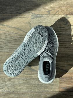 Men's Size 9.0 (Women's 10) Adidas Shoes