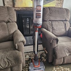 shark vacuum cleaner 