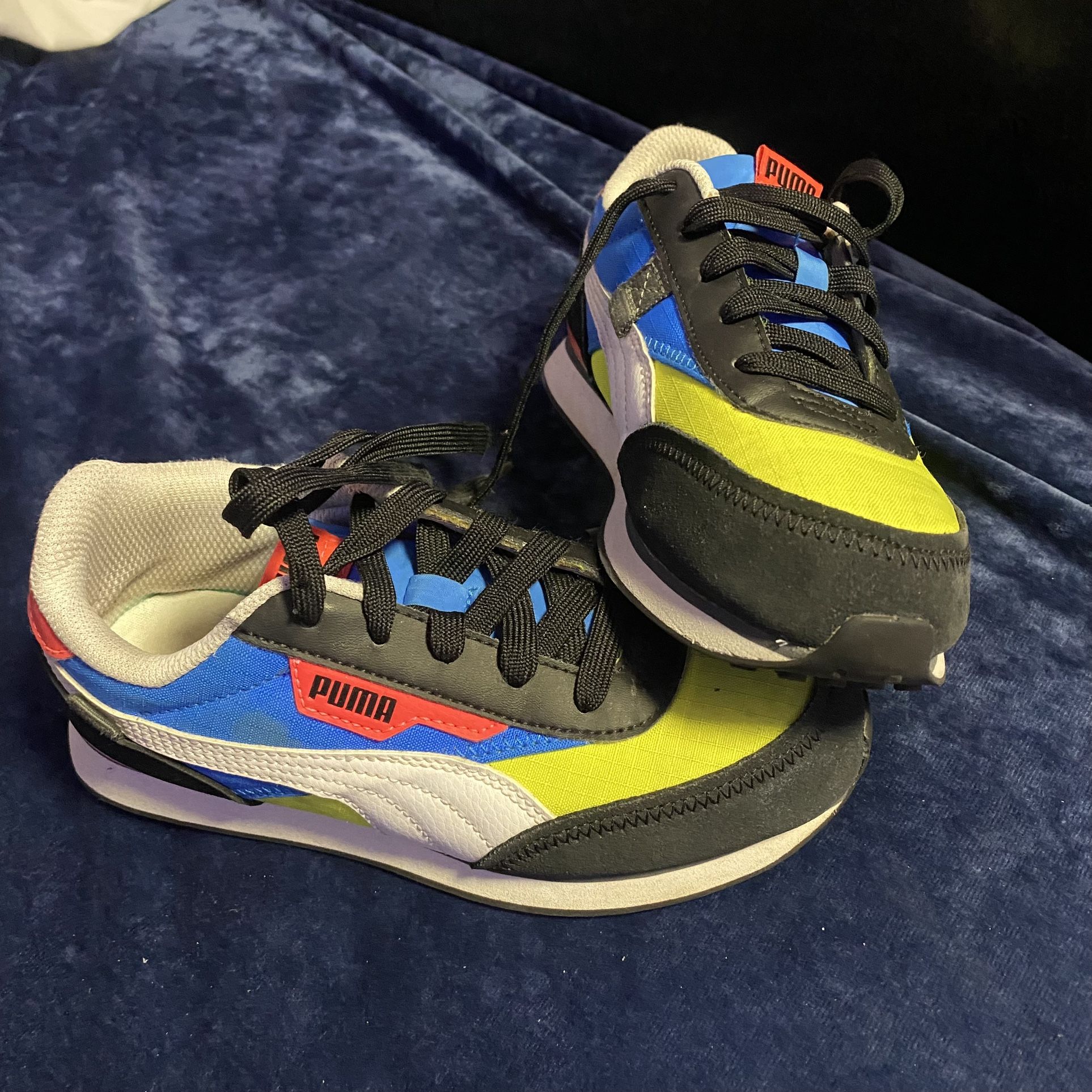 Boy Reebok Shoes