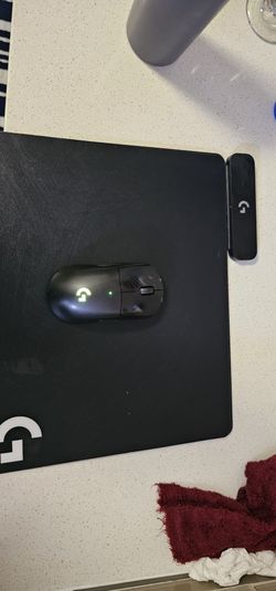 Logitech Mouse Charging Pad With Wirless Mouse Everything Must Go!!!