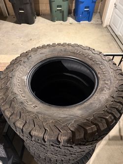 Tires BF Goodrich K02 35x12.5R18 USED