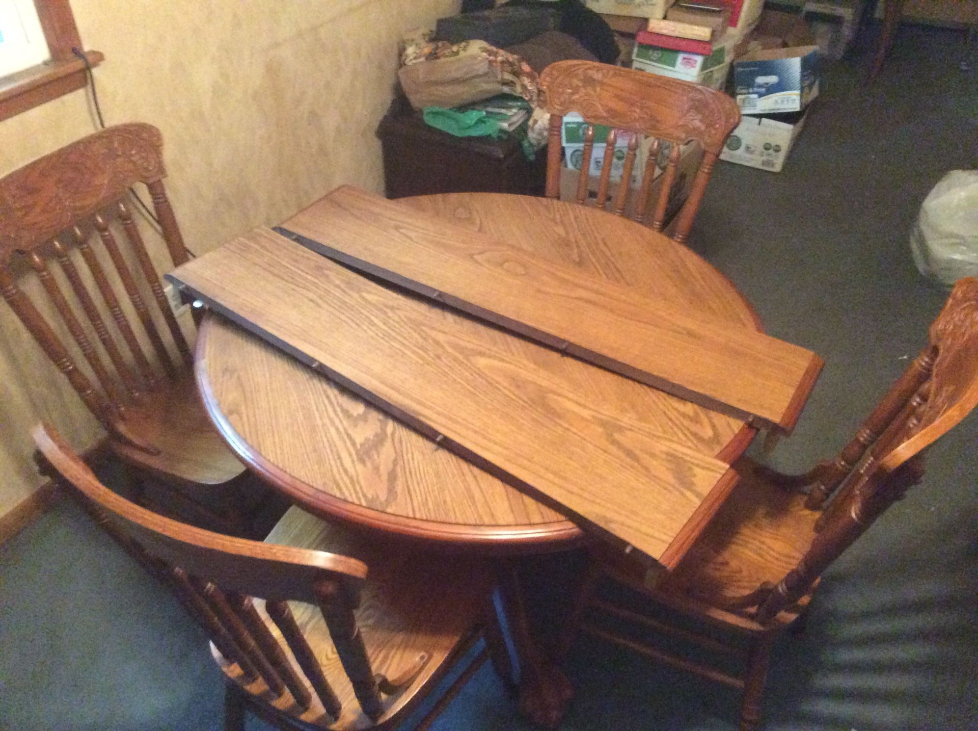 Claw Foot Dining Room Table Set with 4 Chairs