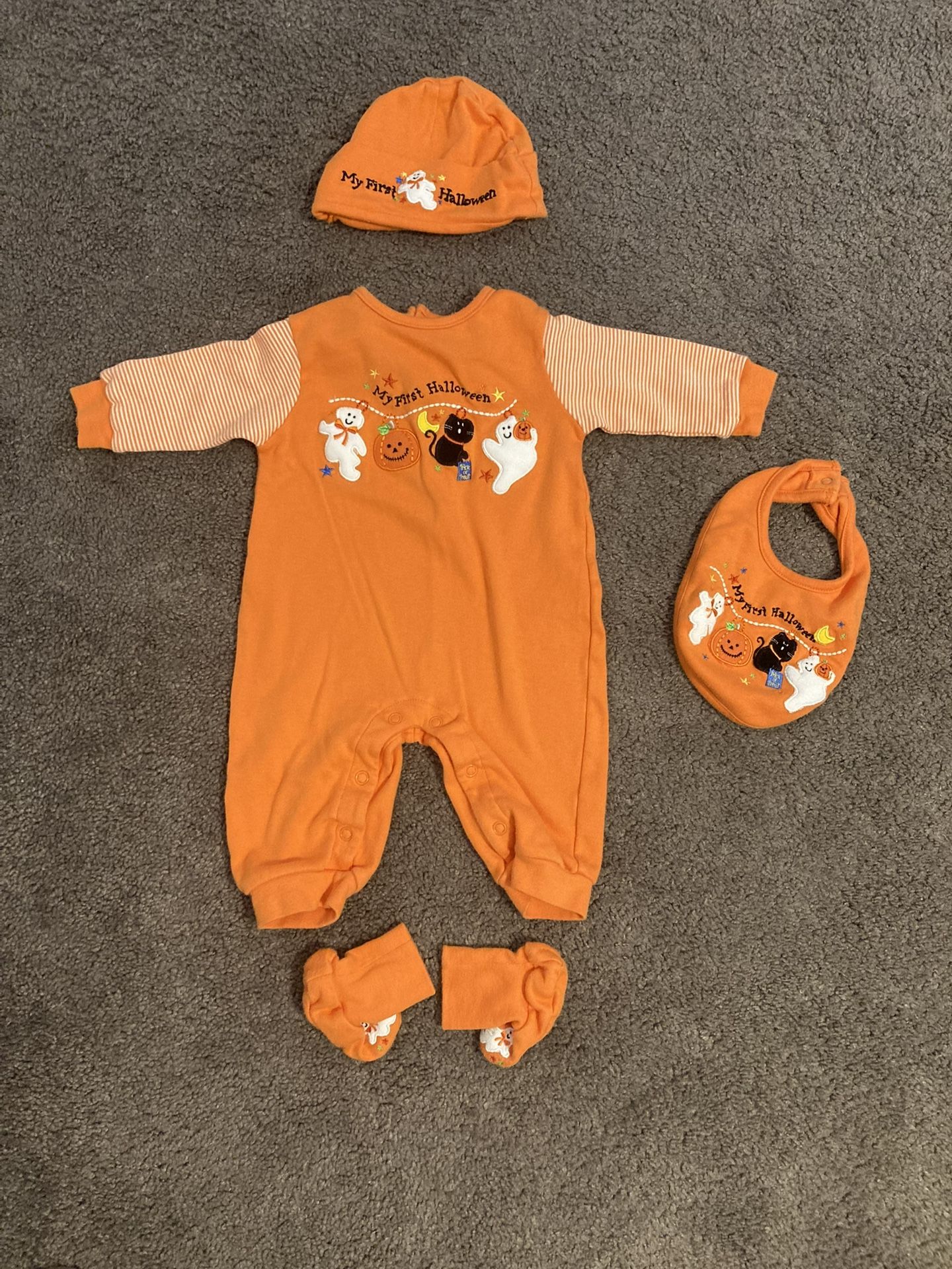 Baby’s First Halloween Set - Size 3-6 Months - Like New