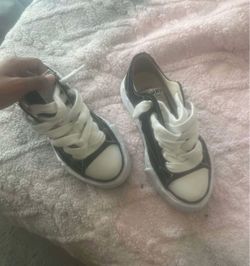 Maison Mihara comes with receipt NO TRADES SIZE 7