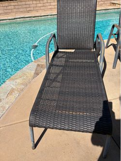 Lounging Chairs 3 Total