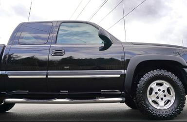 _ Good PRICE Chevy silverado_