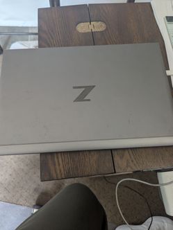 HP Zbook Firefly 14 g7