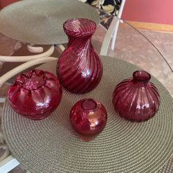 4 Piece Cranberry Goass