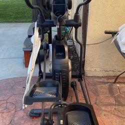 Schwinn Fitness 470 Elliptical Machine 