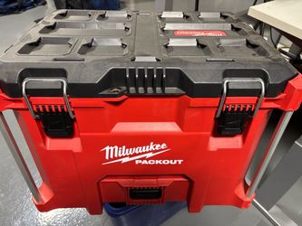 Packout Milwaukee