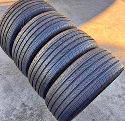255 45 20 Goodyear tires Con 80% de Vida Las 4