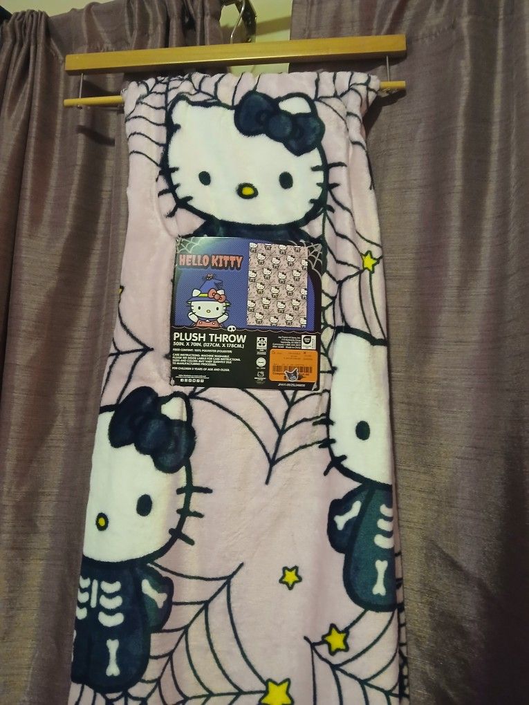 Hello Kitty Blanket 