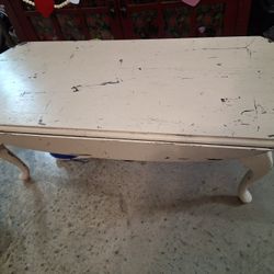 Vintage Style Coffee Table