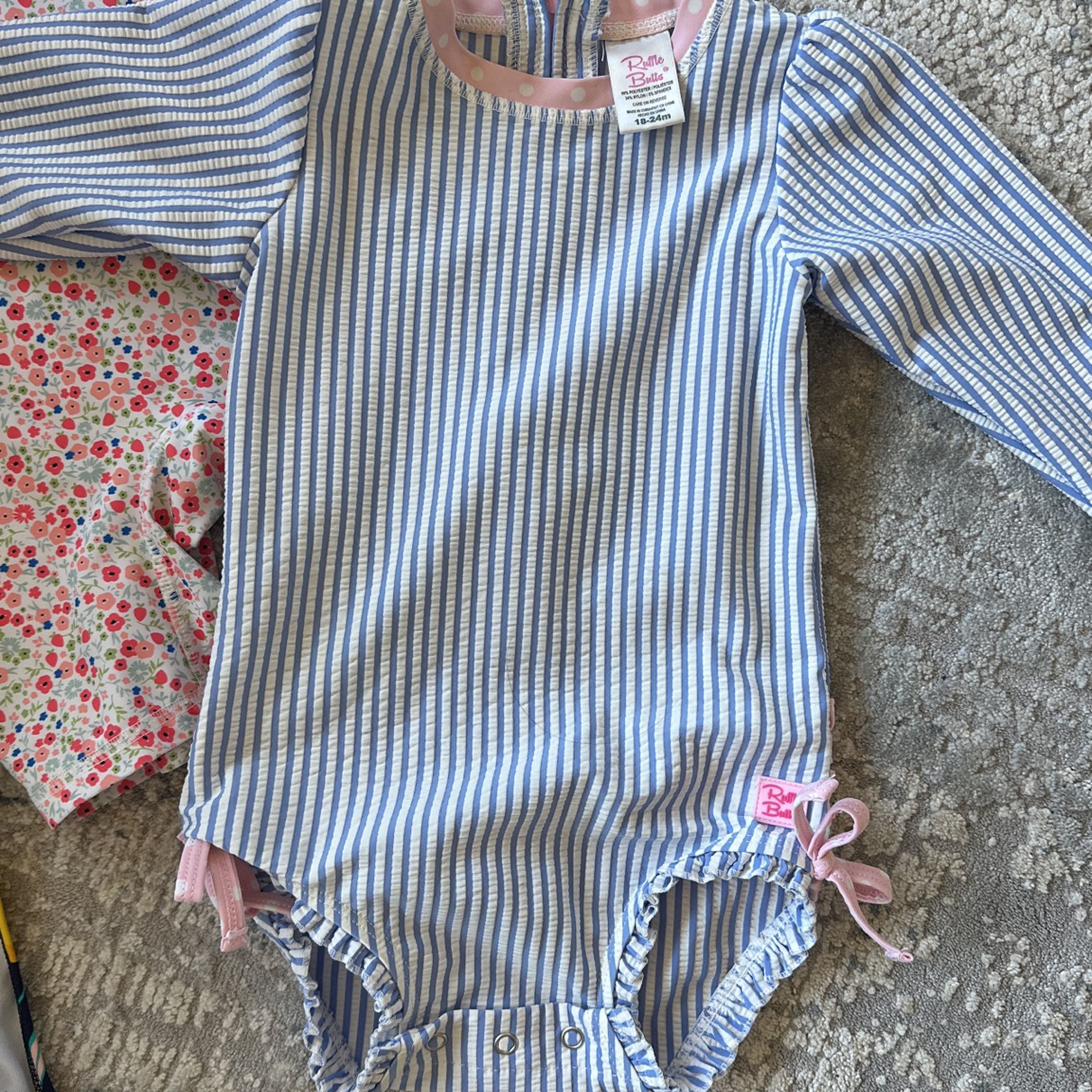 Toddler Girls Bathing Suits Ruffle Butts, H&M, Cat & Jack 2T for