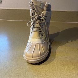 Winter Boots Brand New 