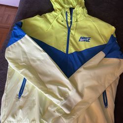 Nike Windbreaker Rain Jacket Size Larger New 