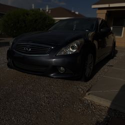 2012 Infiniti G37