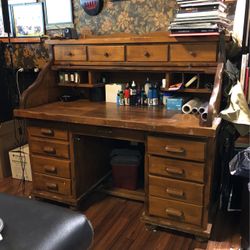 Vintage Roll top Desk for Sale in Houston TX OfferUp