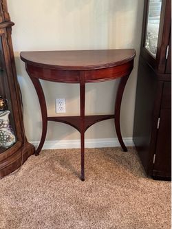 Cherry Demilune Console Table – Traditional Half Moon Entryway Table