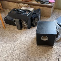 Polk Audio/Yamaha  RM4300 5.1 Surround System