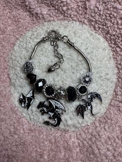 Black Dragon Charm Bracelet 🐉🖤✨