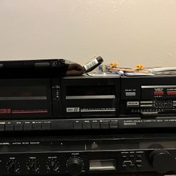 Realistic Receiver With Minimus 7 Speakers