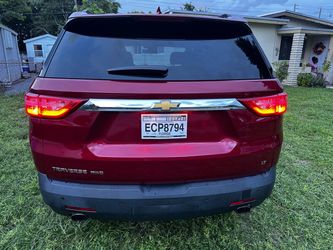 Chevrolet traverse 2019 red burgundy