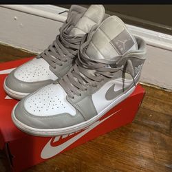 Mid Jordan I ‘Cool Greys’ Size 11