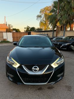 2017 Nissan Maxima SR