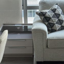 2 x Amerilife Nightstand Set