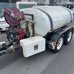 Water Tank with Trailer 