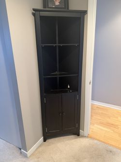 Corner Curio Cabinet 