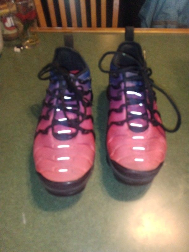 Nike Air VaporMax Plus
