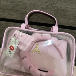 makeup bag 