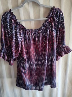 Women's size XL red white and blue patriotic blouse