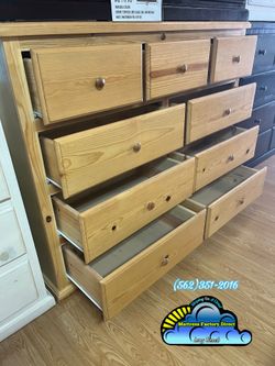 Nine drawer natural pinewood cajonera Comoda de Pino Nuevo new