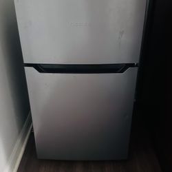 Small Fridge 