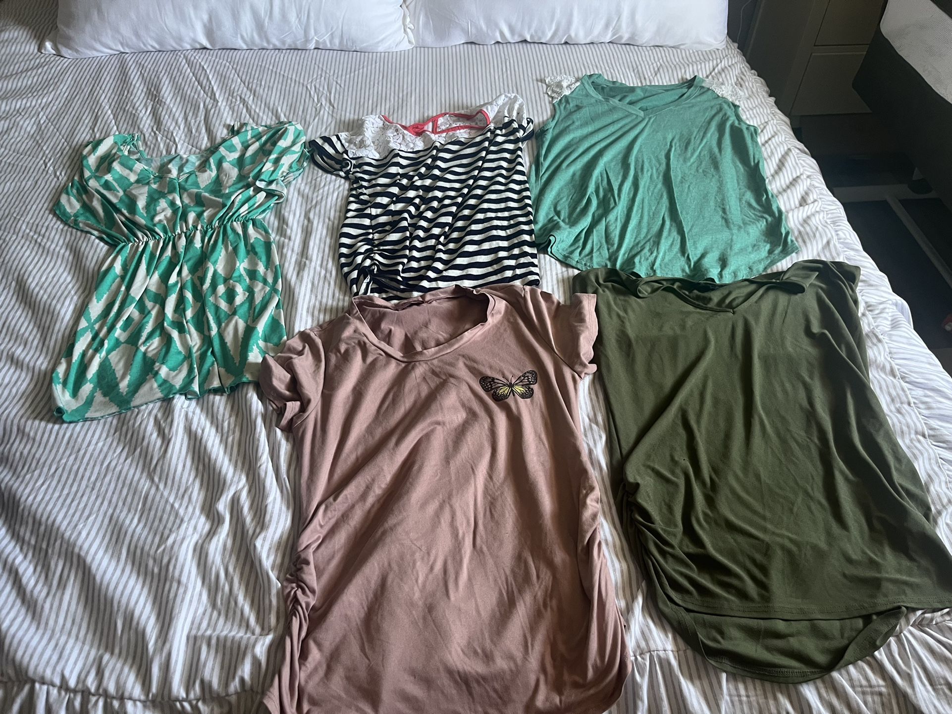 Pregnancy Clothes Bundle 