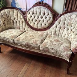  Vintage Antique Victorian Sofa 