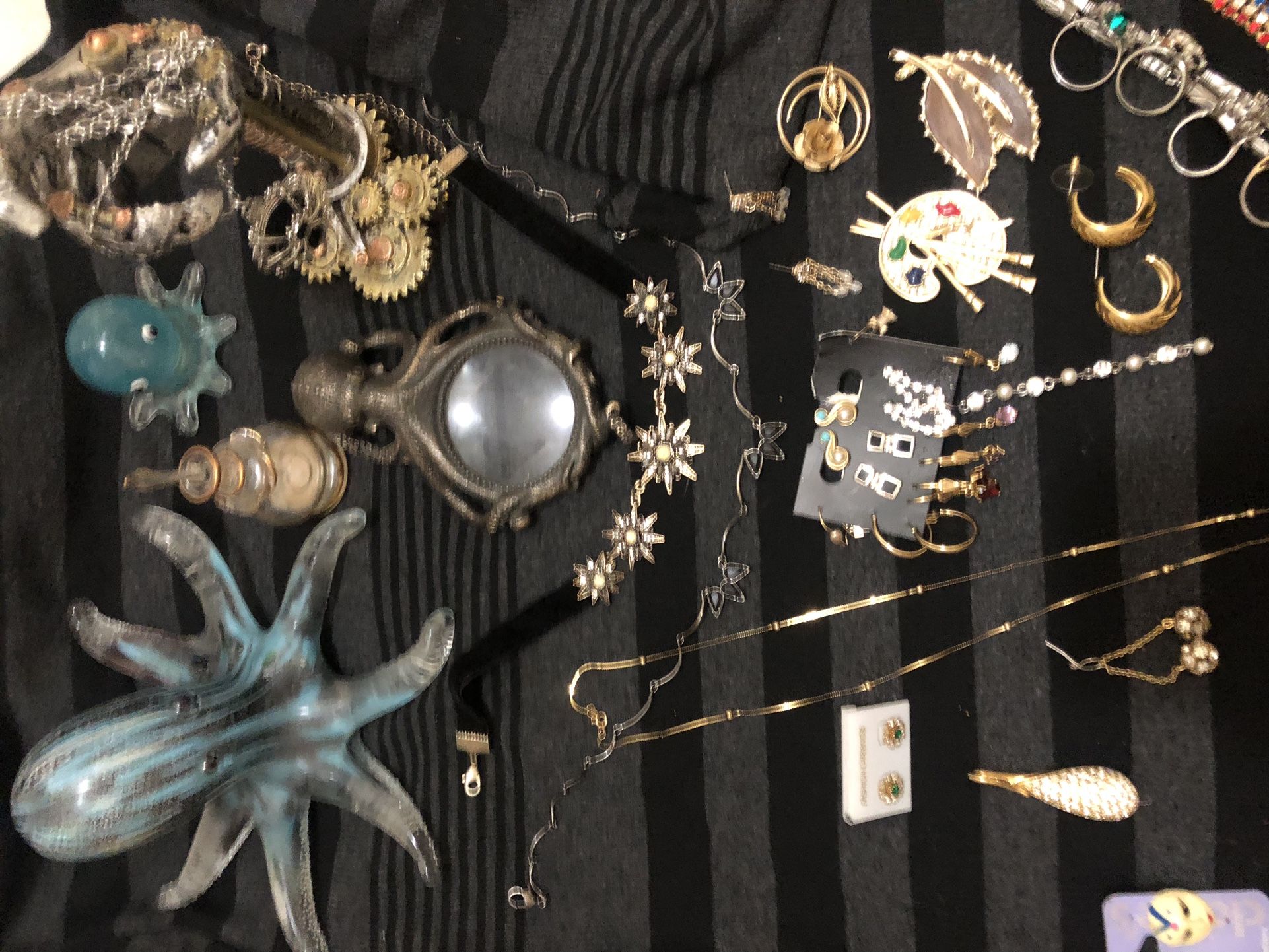 Jewelry/Trinket Lot