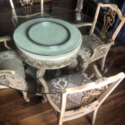 60” Round Dining Table With Lazy Susan