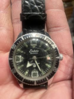 Endura Men's Watch Swiss Made
