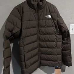 North Face Puffer ( Give Me Offers )