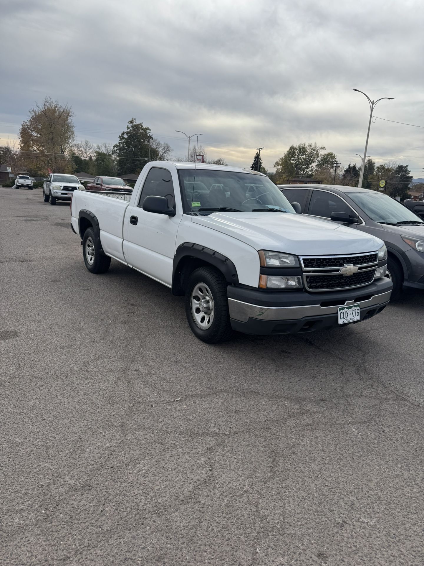 Trades !!!!!! 5,000 .dlls Or 6,000 With Stereo And Bass Sounds Good Good Good !!!