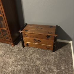 Antique Rodeo/ Western Toy Chest