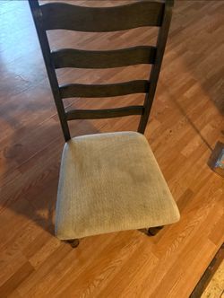 Regalo este comedor es de 7 Sillas