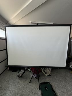 Projector screen