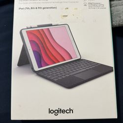 Logitech Combo Touch Keyboard Case