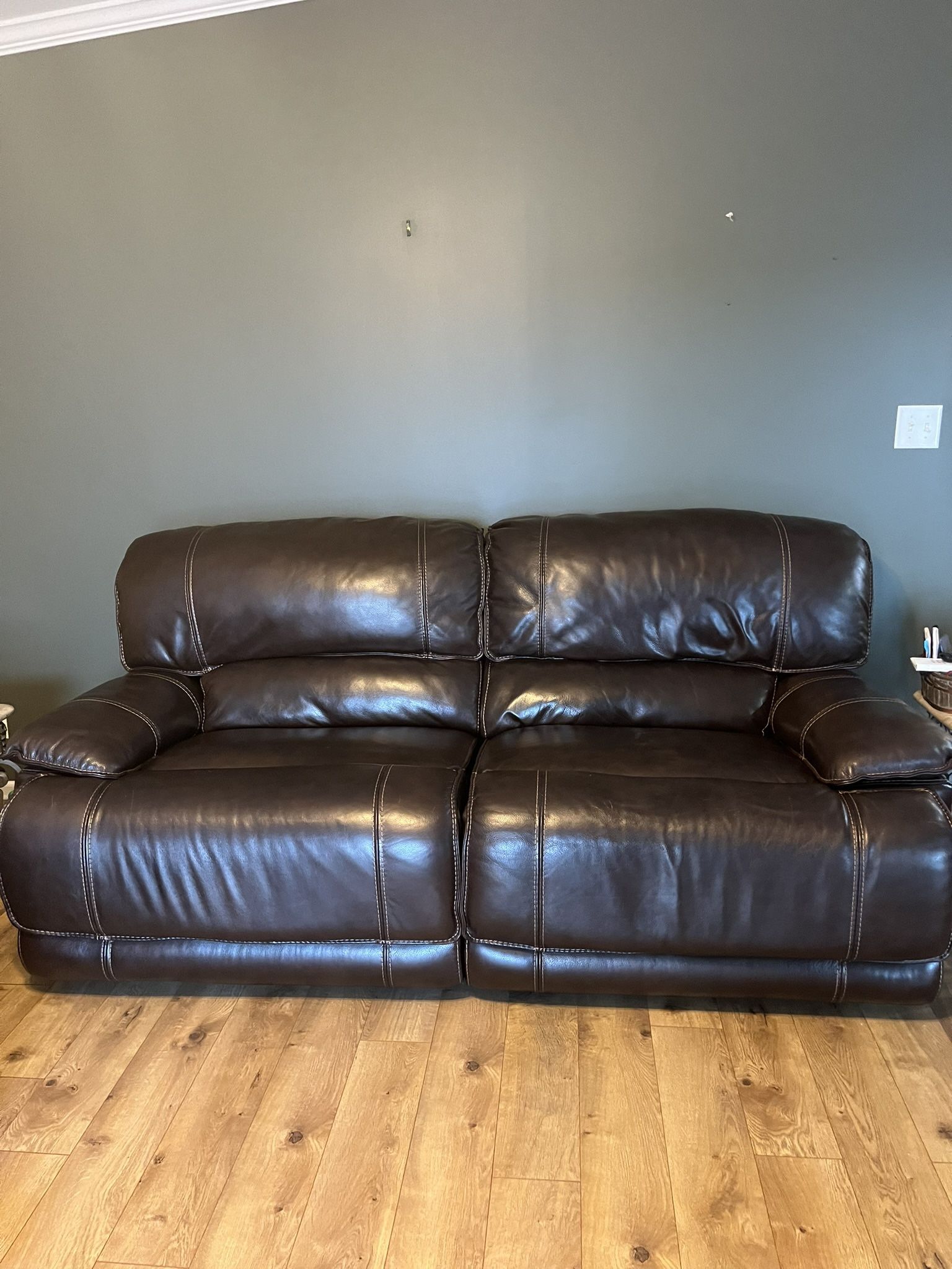 High End Recliner Couch Thick Genuine Leather 