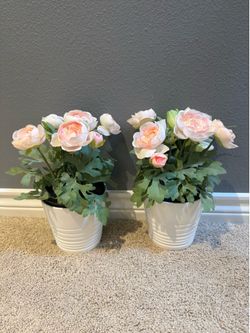 Set of 2 Faux Pink Floral Arrangements